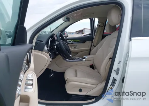 2019 Mercedes-Benz Glc 300 from USA, damaged, VIN WDC0G4JB7KV172805